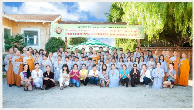 Khóa tu Phật pháp trẻ em hè 2017 tại Tu viện Huyền Không, San Jose