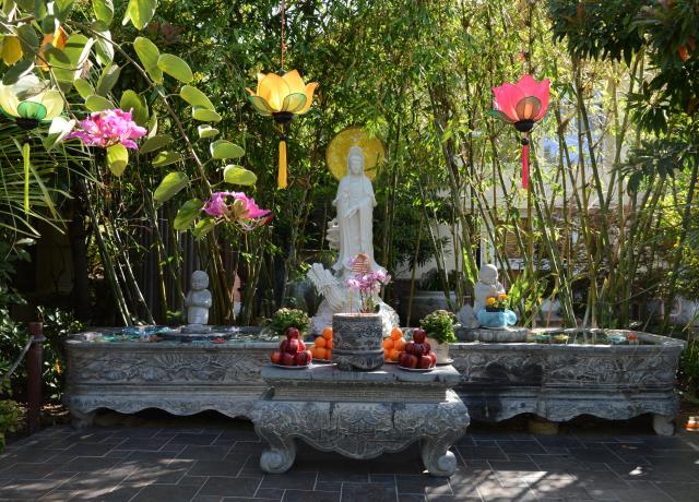 Đại lễ Phật đản PL.2561 tại chùa Đức Viên,San Jose (Hoa Kỳ)