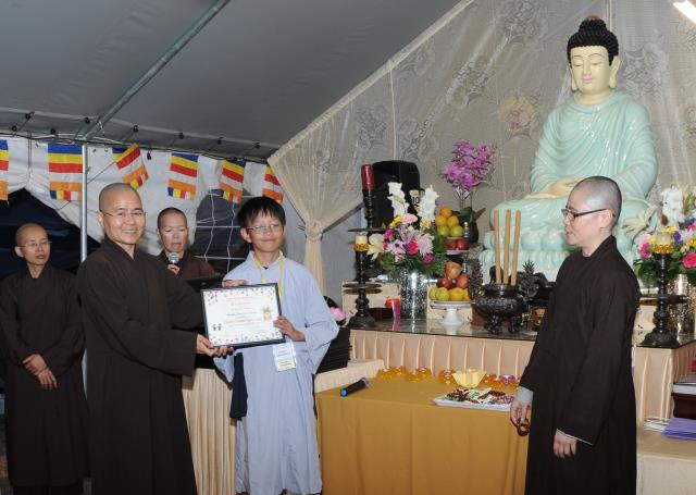 Khóa tu Phật pháp trẻ em hè 2017 tại Tu viện Huyền Không, San Jose
