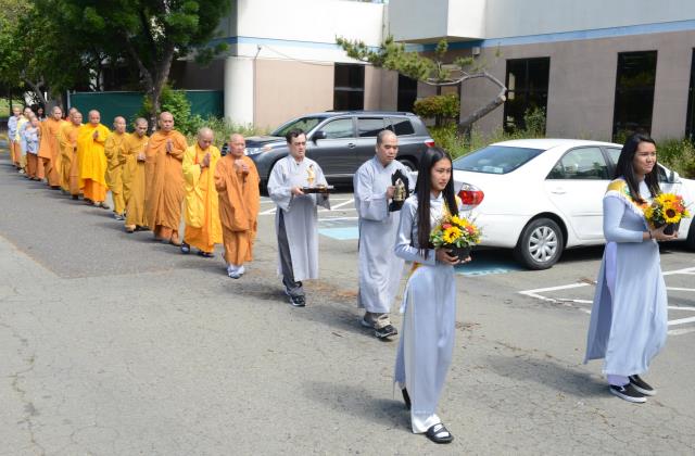 Đại Lễ Phật Đản Tại Niệm Phật Đường Fremont, Hoa Kỳ