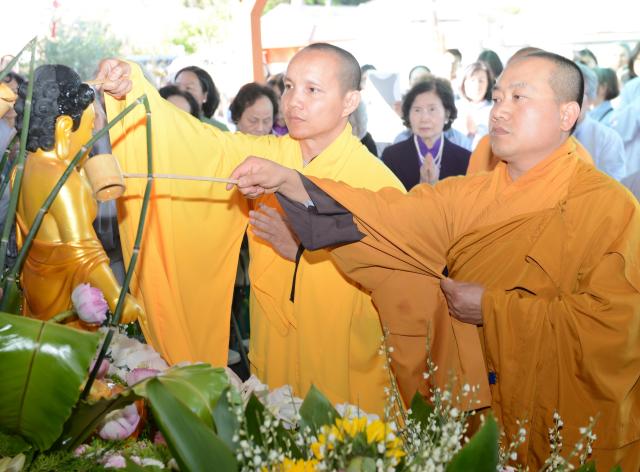 Đại Lễ Phật Đản PL 2561 Tại Ấn Tôn Thiền Đường, San Jose, Hoa Kỳ