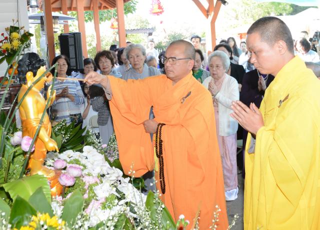 Đại Lễ Phật Đản PL 2561 Tại Ấn Tôn Thiền Đường, San Jose, Hoa Kỳ