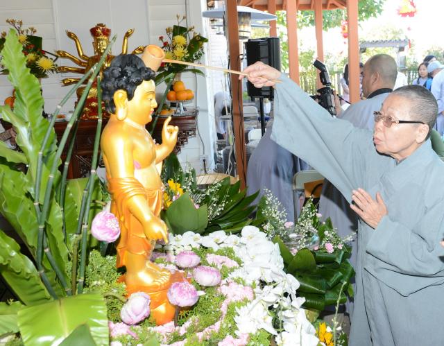 Đại Lễ Phật Đản PL 2561 Tại Ấn Tôn Thiền Đường, San Jose, Hoa Kỳ