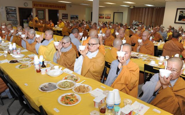 Khóa An cư kiết hạ năm 2017 Tại Niệm Phật đường Fremont, California, Hoa Kỳ