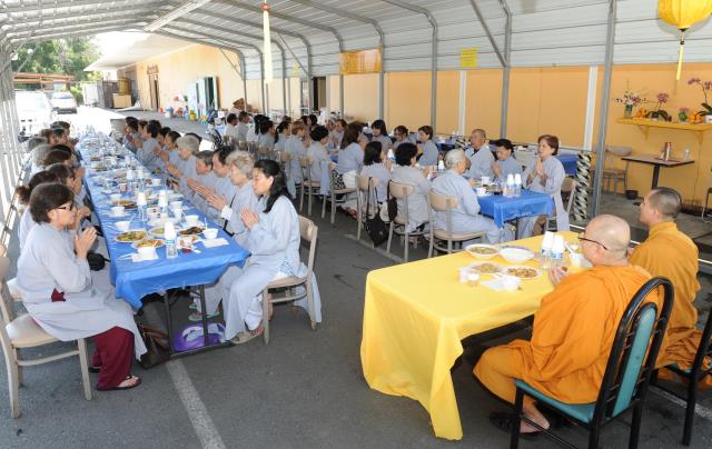 Khóa An cư kiết hạ năm 2017 Tại Niệm Phật đường Fremont, California, Hoa Kỳ