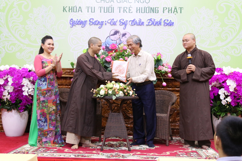 Chùa Giác Ngộ: Khóa tu ‘’Tuổi Trẻ Hướng Phật’’ lần thứ 13