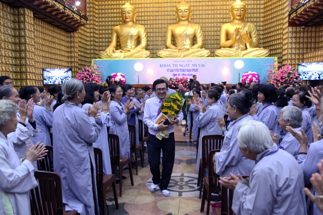 Chùa Giác Ngộ: Khóa tu Ngày An Lạc lần thứ 17