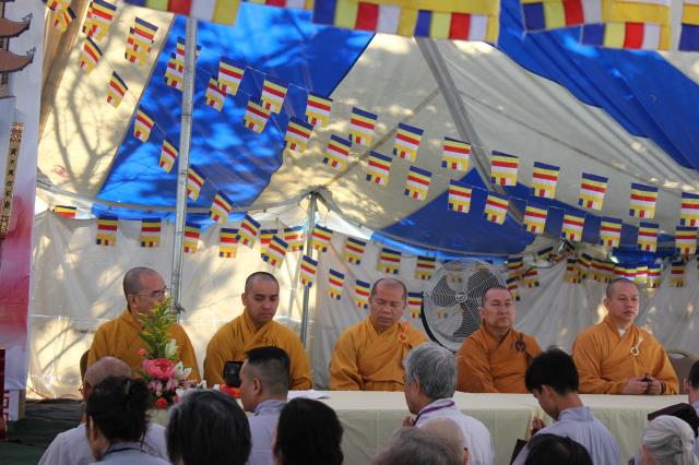 Khóa Tu Xuất Gia Gieo Duyên – Lễ Kỷ Niệm 30 NămThành Lập Chùa Lâm Tỳ Ni – Lawrence, Massachusets, Hoa Kỳ