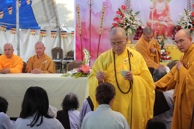 Khóa Tu Xuất Gia Gieo Duyên – Lễ Kỷ Niệm 30 NămThành Lập Chùa Lâm Tỳ Ni – Lawrence, Massachusets, Hoa Kỳ