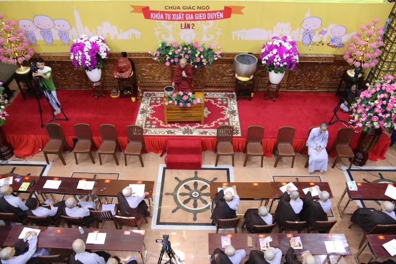 Ngày tu tập thứ hai tại khóa tu xuất gia gieo duyên chùa Giác Ngộ