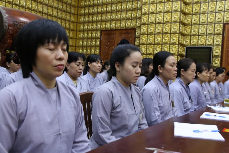 Ngày tu tập thứ hai tại khóa tu xuất gia gieo duyên chùa Giác Ngộ