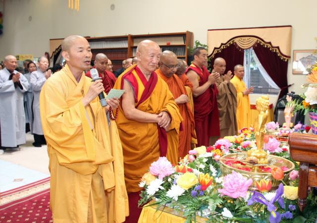 Đại lễ Phật đản PL. 2561 tại chùa Phổ Từ (California,Hoa Kỳ)