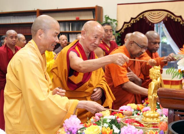 Đại lễ Phật đản PL. 2561 tại chùa Phổ Từ (California,Hoa Kỳ)
