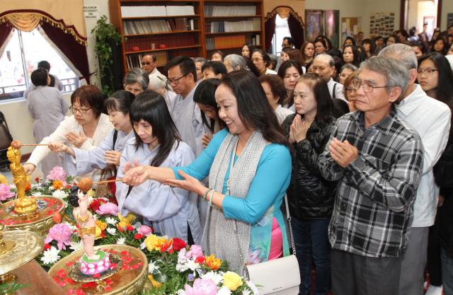 Đại lễ Phật đản PL. 2561 tại chùa Phổ Từ (California,Hoa Kỳ)