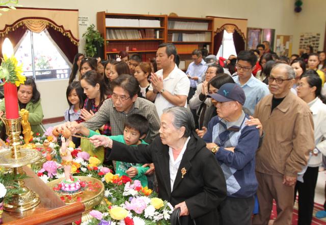Đại lễ Phật đản PL. 2561 tại chùa Phổ Từ (California,Hoa Kỳ)