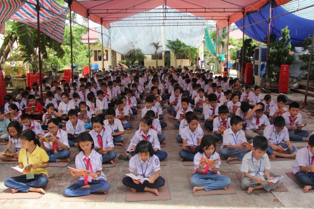 Thái Bình: Gần 200 thiện sinh dự khóa tu “Tuổi trẻ hướng Phật”