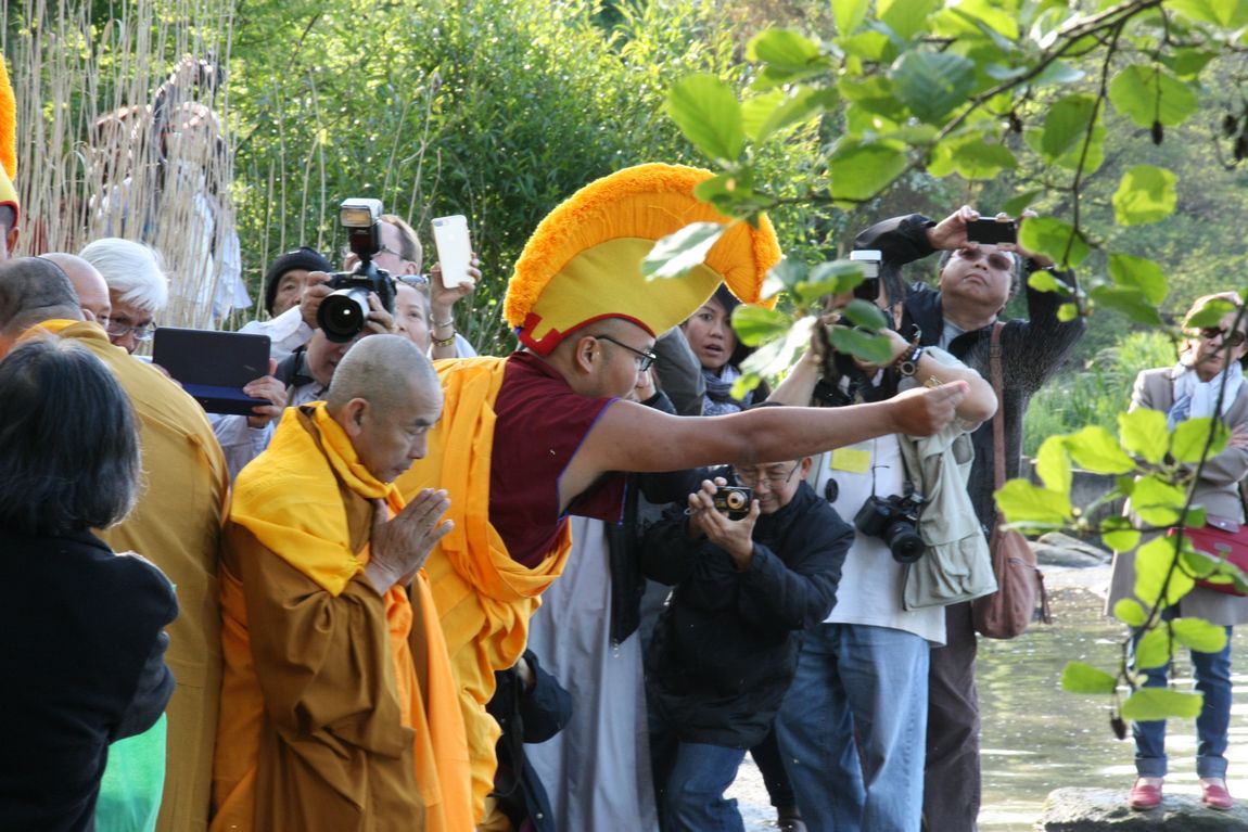 Đạo tràng Mạn Đà La Quan Thế Âm Bồ Tát (Chùa Khánh Anh,Évry)