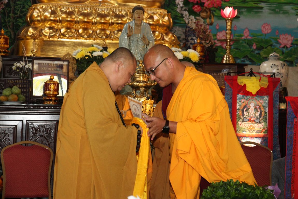 Đạo tràng Mạn Đà La Quan Thế Âm Bồ Tát (Chùa Khánh Anh,Évry)