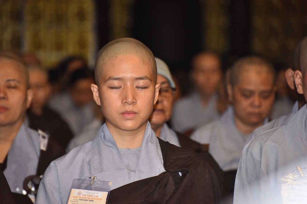 Dấu ấn ngày đầu tại khóa tu xuất gia II và khóa tu an lạc 18