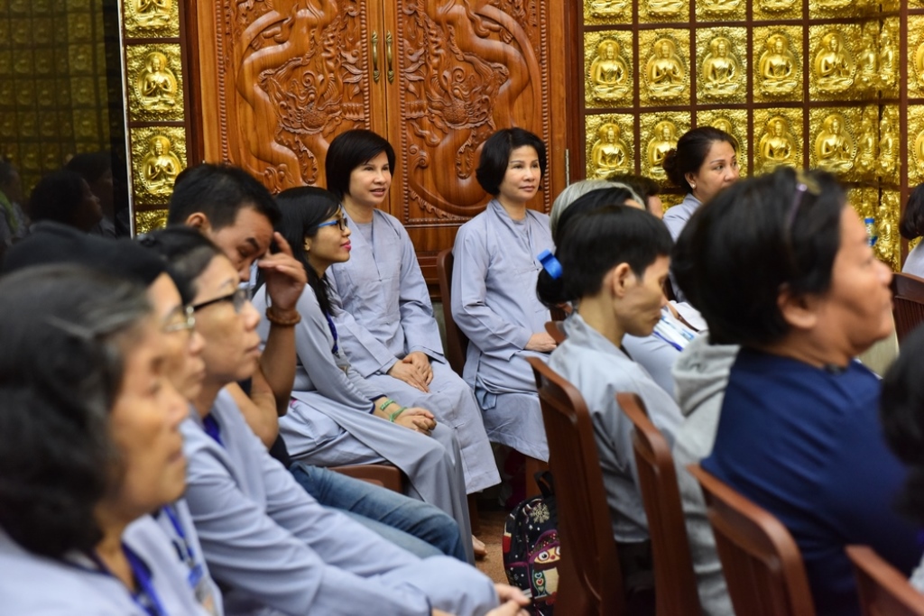 Dấu ấn ngày đầu tại khóa tu xuất gia II và khóa tu an lạc 18