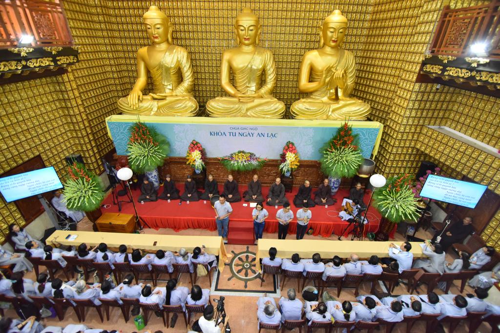 Chùa Giác Ngộ: Khóa tu ngày an lạc lần thứ 15