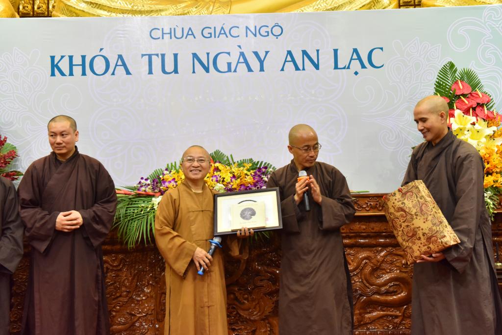 Chùa Giác Ngộ: Khóa tu ngày an lạc lần thứ 15