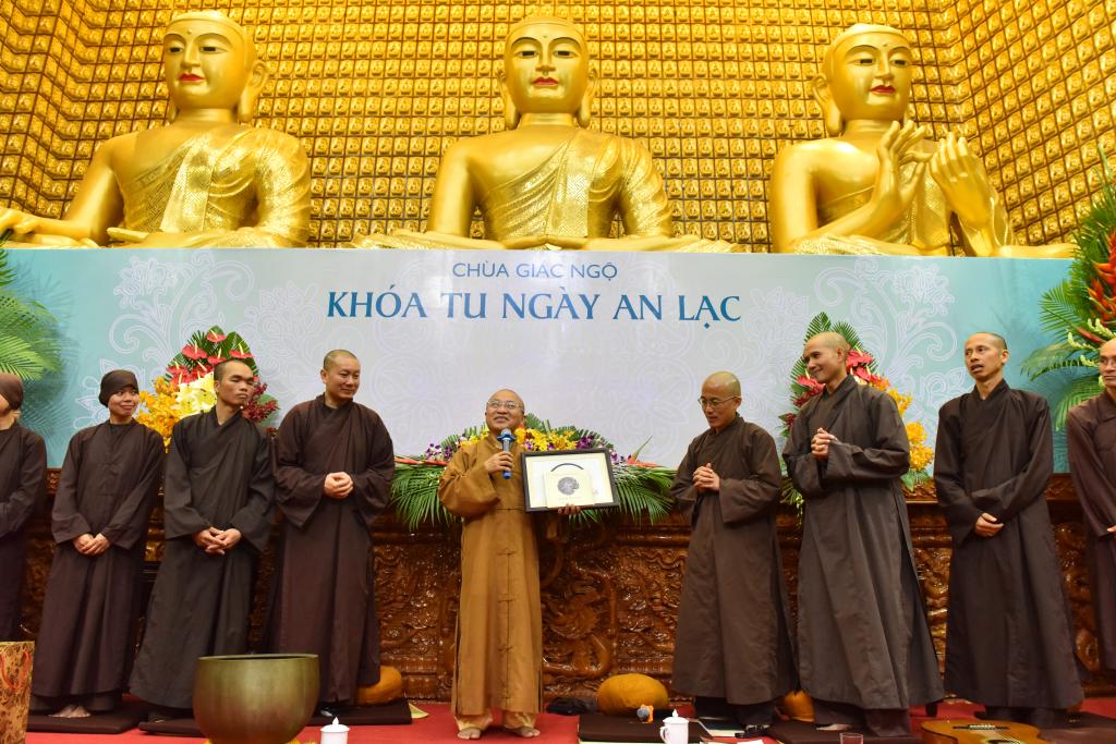 Chùa Giác Ngộ: Khóa tu ngày an lạc lần thứ 15