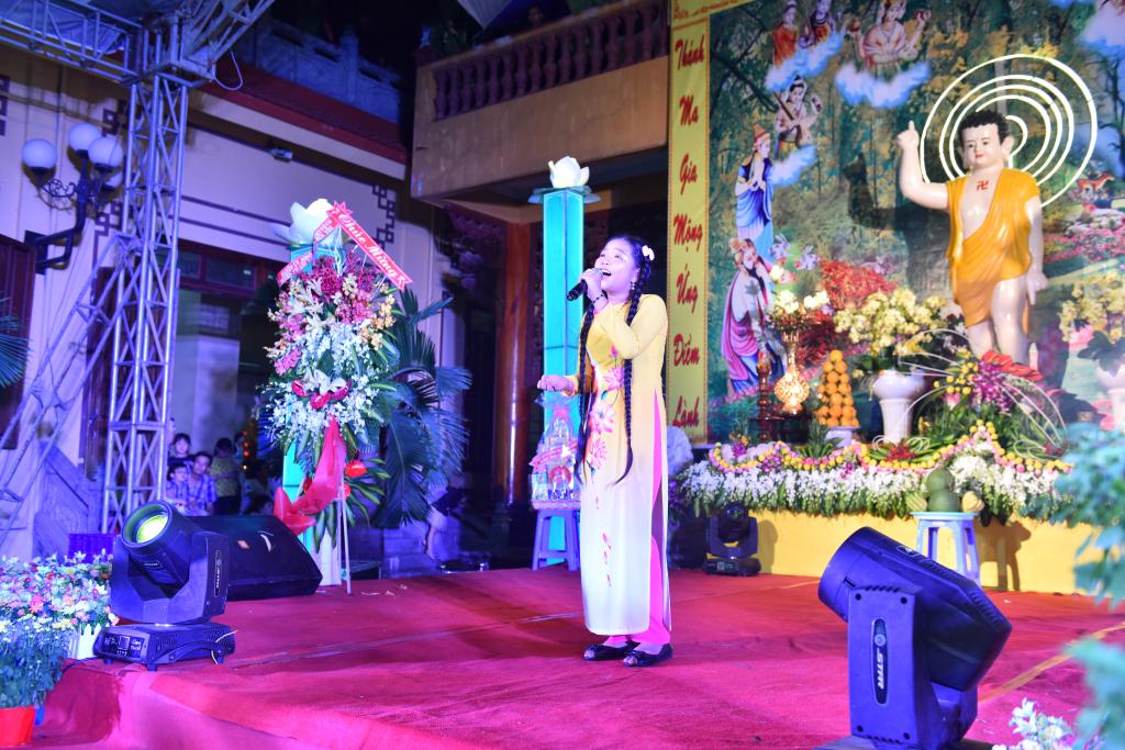 TP.HCM : Tưng bừng đêm văn nghệ kính mừng lễ Phận đản PL.2561- DL.2017