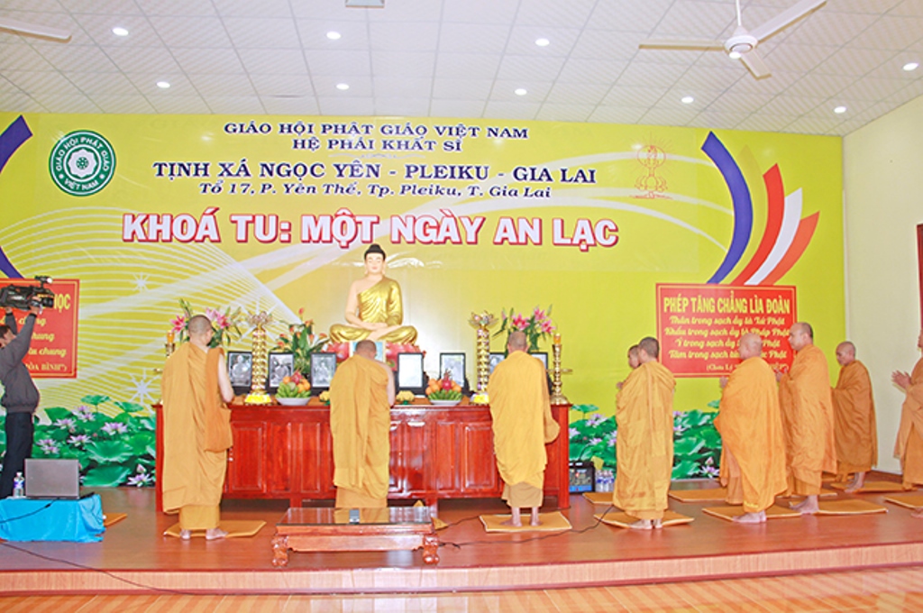 Gia Lai: Khóa tu một ngày an lạc