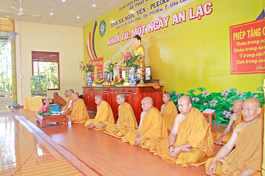 Gia Lai: Khóa tu một ngày an lạc