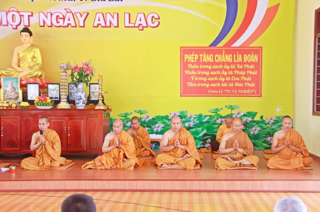 Gia Lai: Khóa tu một ngày an lạc