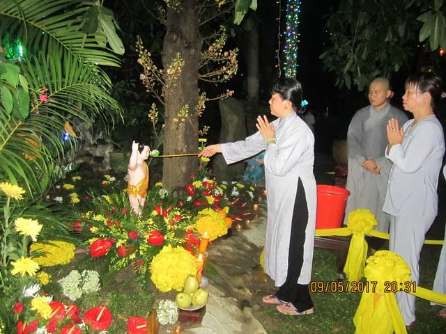 Trang nghiêm lễ tắm Phật tại Tổ đình Thiên Bửu