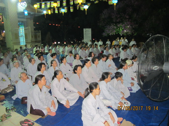 Thượng tọa Thích Thông Huệ thuyết giảng tại chùa Đức Hòa