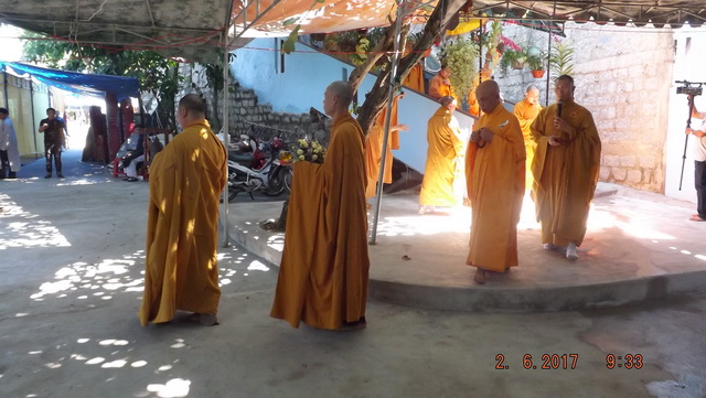 Chùa Linh Sơn Pháp Ấn: Lễ khai kinh mở đầu lễ khánh tạ lạc thành chánh điện.