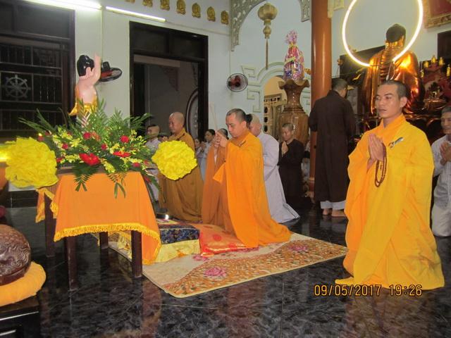 Trang nghiêm lễ tắm Phật tại Tổ đình Thiên Bửu