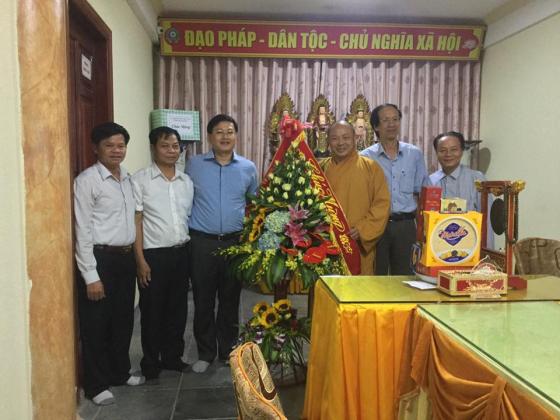 Ban Dân vận tỉnh ủy chúc mừng Phật đản BTS PG TP. Sầm Sơn