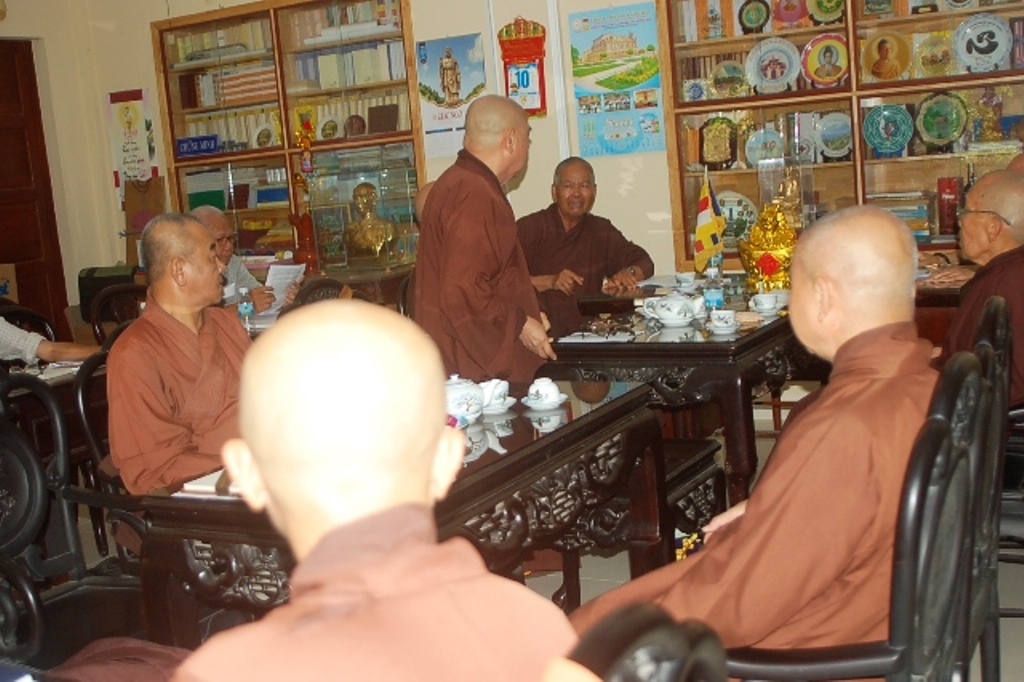 Phật giáo Khánh Hòa họp triển khai chương trình Đại lễ Phật đản và Đại hội Đại biểu Phật giáo tỉnh