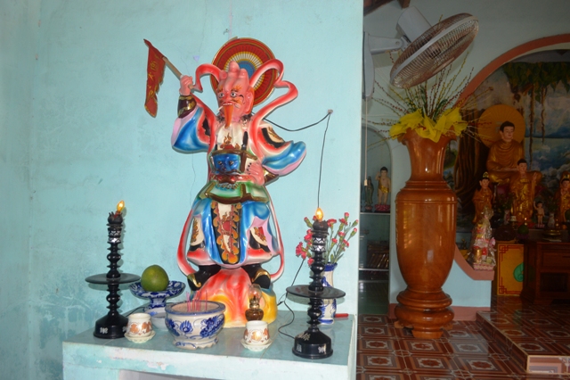 Thăm Chùa Đại Hải trên đảo Bãi Giếng (Khải Lương- Vạn Thạnh) mùa Phật đản 2017