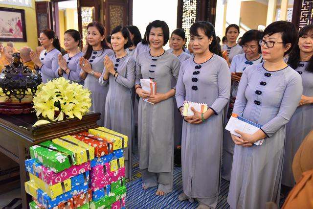 QUỸ DẠO PHẬT NGÀY NAY CÚNG DƯỜNG TRƯỜNG HẠ CHÙA ẤN QUANG
