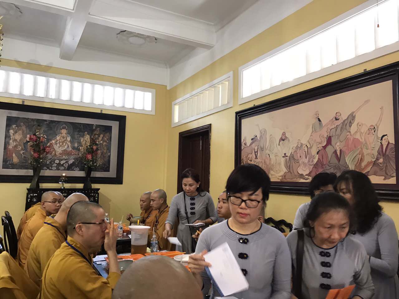 QUỸ DẠO PHẬT NGÀY NAY CÚNG DƯỜNG TRƯỜNG HẠ CHÙA ẤN QUANG