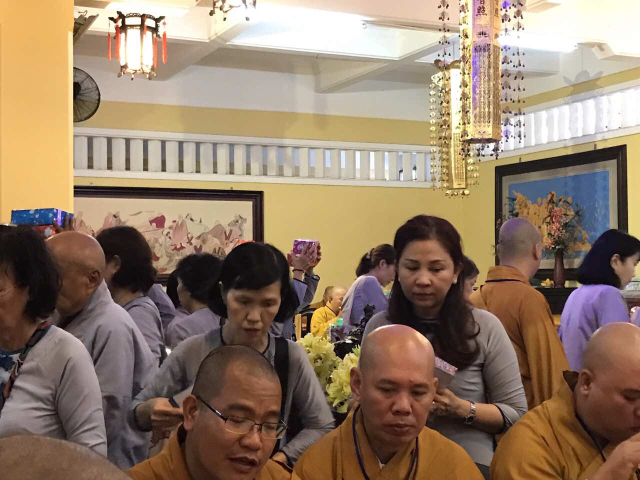 QUỸ DẠO PHẬT NGÀY NAY CÚNG DƯỜNG TRƯỜNG HẠ CHÙA ẤN QUANG