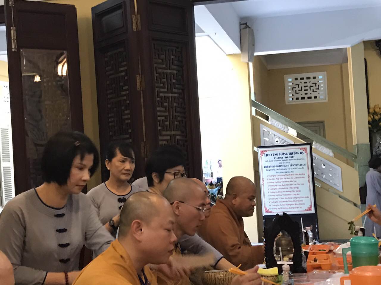 QUỸ DẠO PHẬT NGÀY NAY CÚNG DƯỜNG TRƯỜNG HẠ CHÙA ẤN QUANG