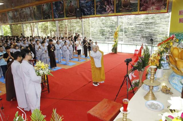 Hưng Yên: Khoá tu tuổi trẻ chùa Hoàng Xá