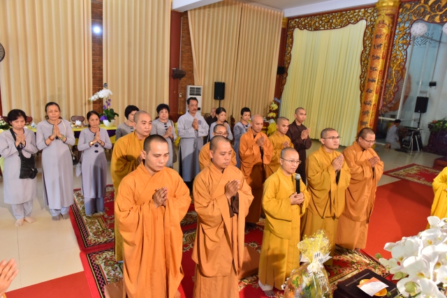 Chùa Giác Ngộ điếu viếng lễ tang HT. Thích Quang Đạo và Mẫu thân ĐĐ. Thích Phước Huệ
