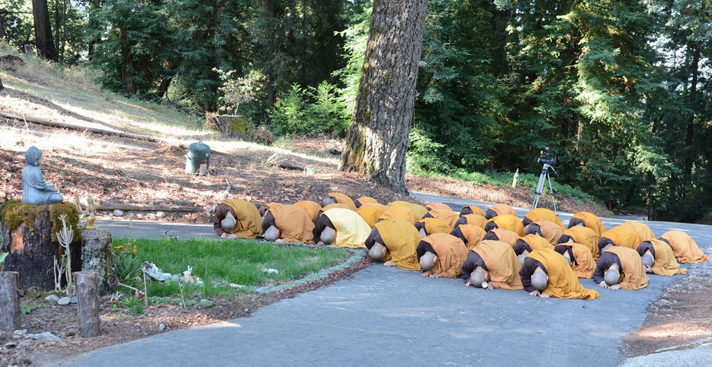 Đức Viên Tịnh Uyển, California (Hoa Kỳ) Tổ Chức Khóa Tịnh Tu Năm 2017 .