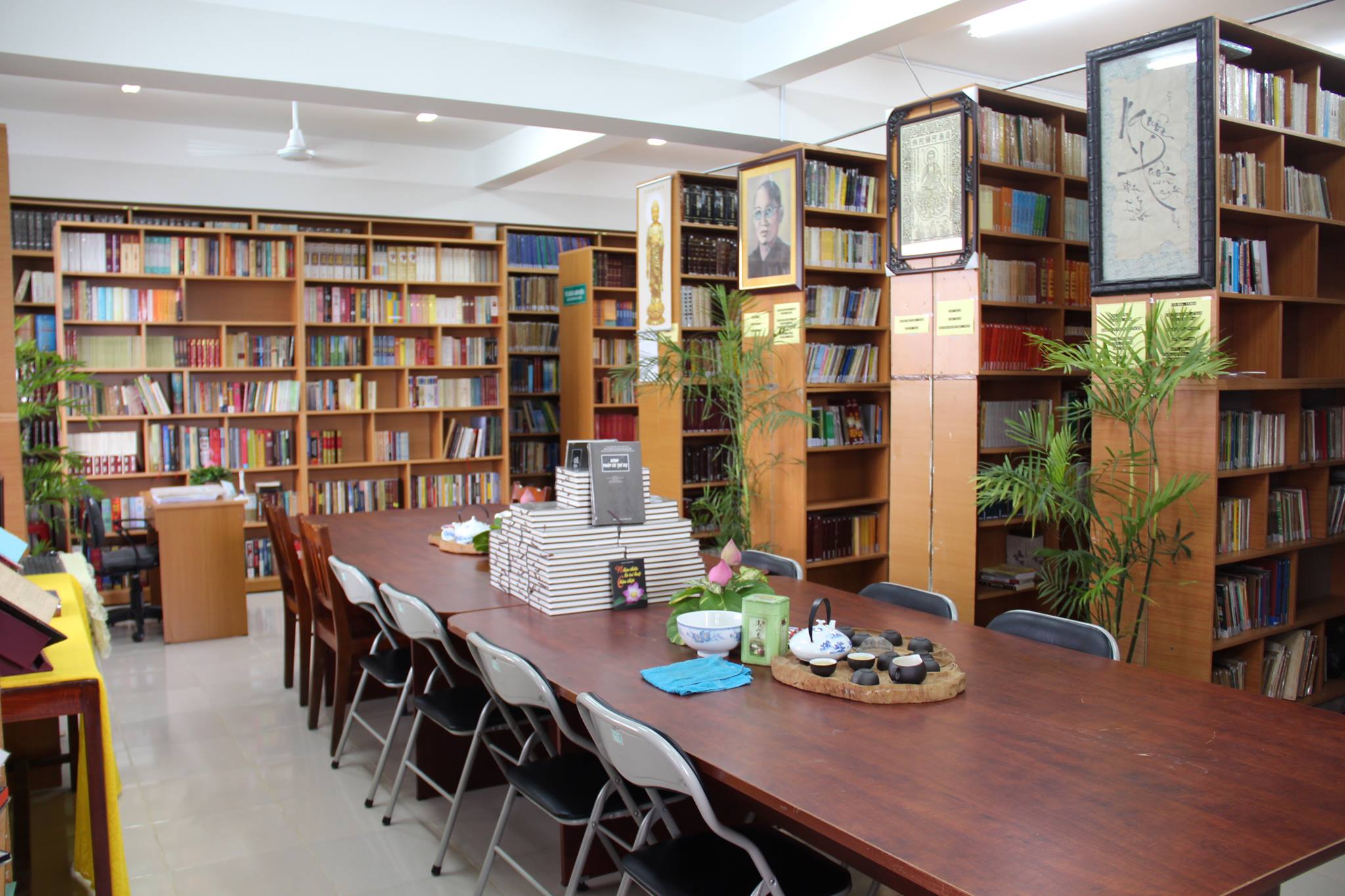Ra Mắt Cổng Thông Tin Điển Tử Tu Viện Huệ Quang