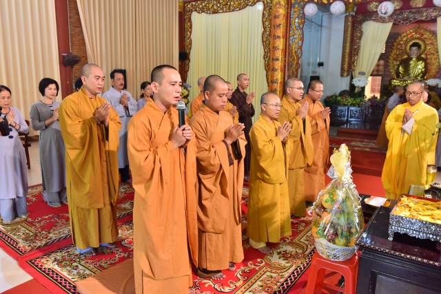 Chùa Giác Ngộ điếu viếng lễ tang HT. Thích Quang Đạo và Mẫu thân ĐĐ. Thích Phước Huệ