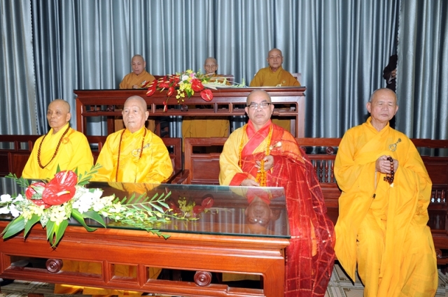 Lễ nhập kim quan cố HT.Thích Quang Đạo