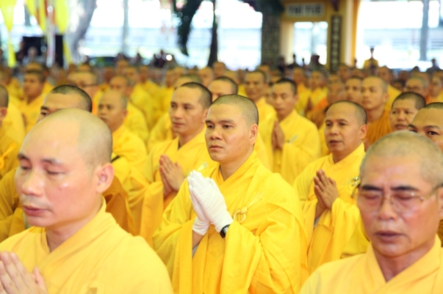 Lễ nhập kim quan cố HT.Thích Quang Đạo