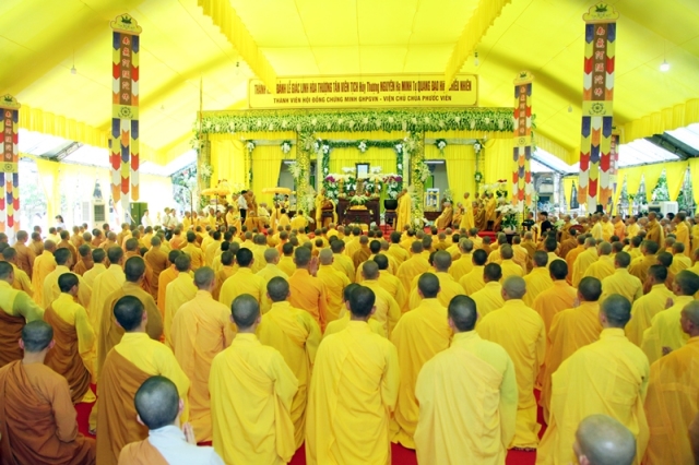 Lễ nhập kim quan cố HT.Thích Quang Đạo